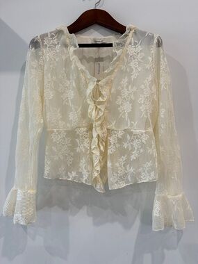 Francesca's Collections Cream Lace Ruffle Blouse